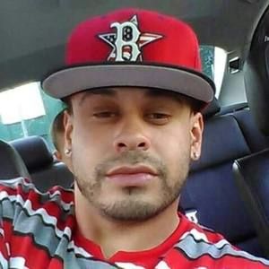 Meet your Posher, Victor